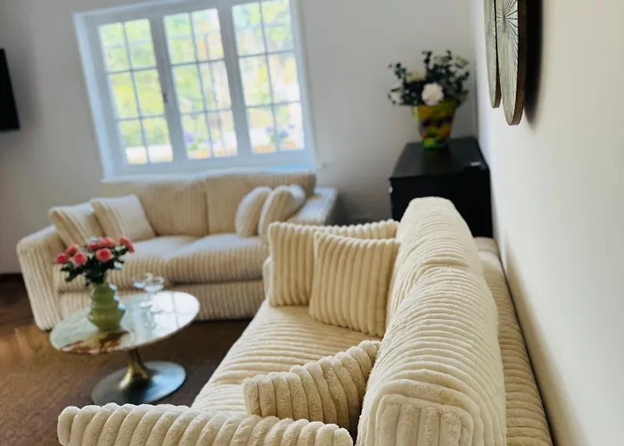 Charming With Terras Near The Nyaraló